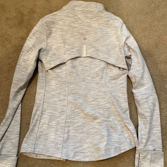 Lululemon jacket - Picture 2 of 2